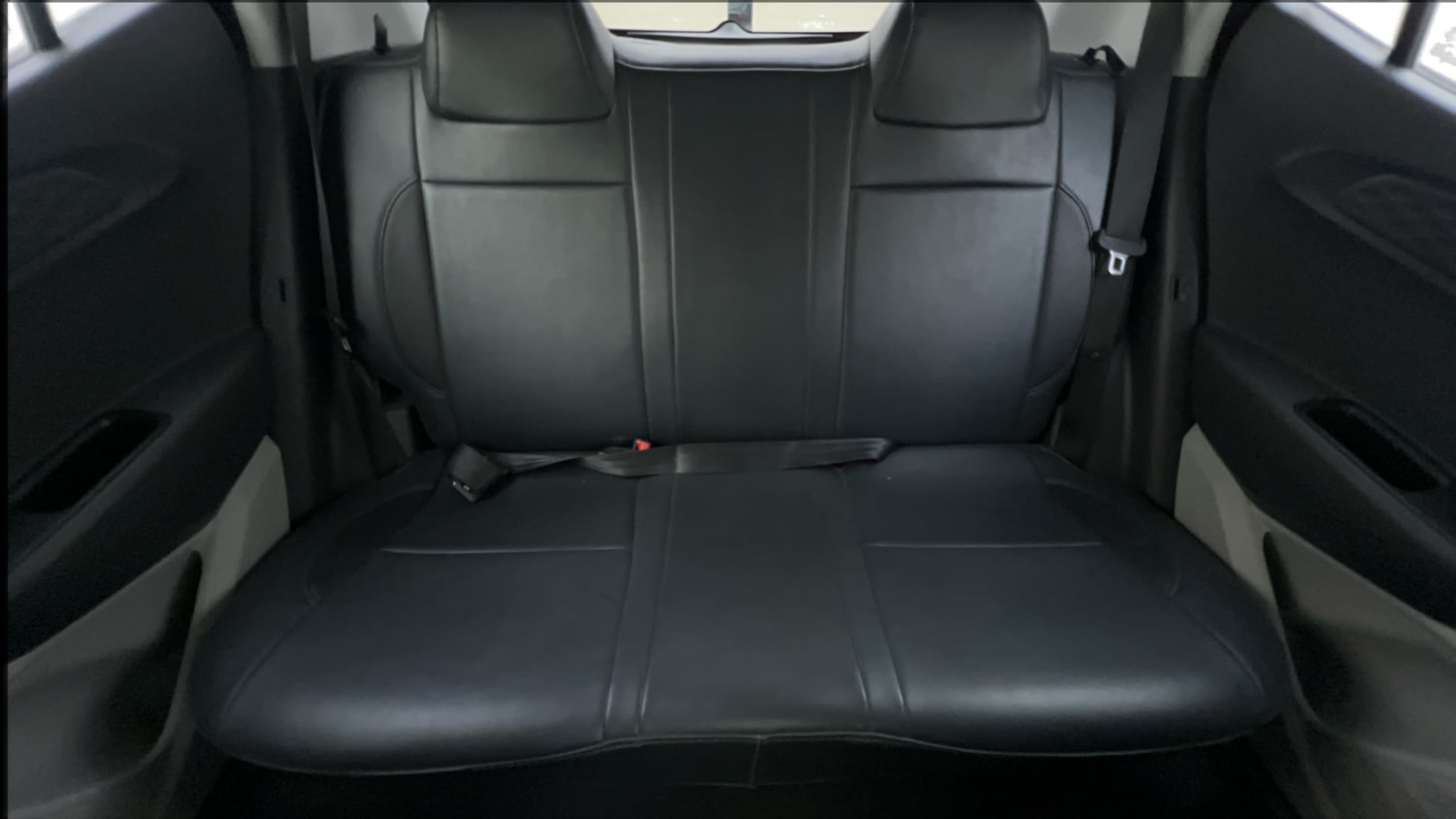 Used 2021 Hyundai Grand i10 Nios Sportz AMT 1.2 Kappa VTVT Petrol Automatic interior REAR SEAT CONDITION VIEW