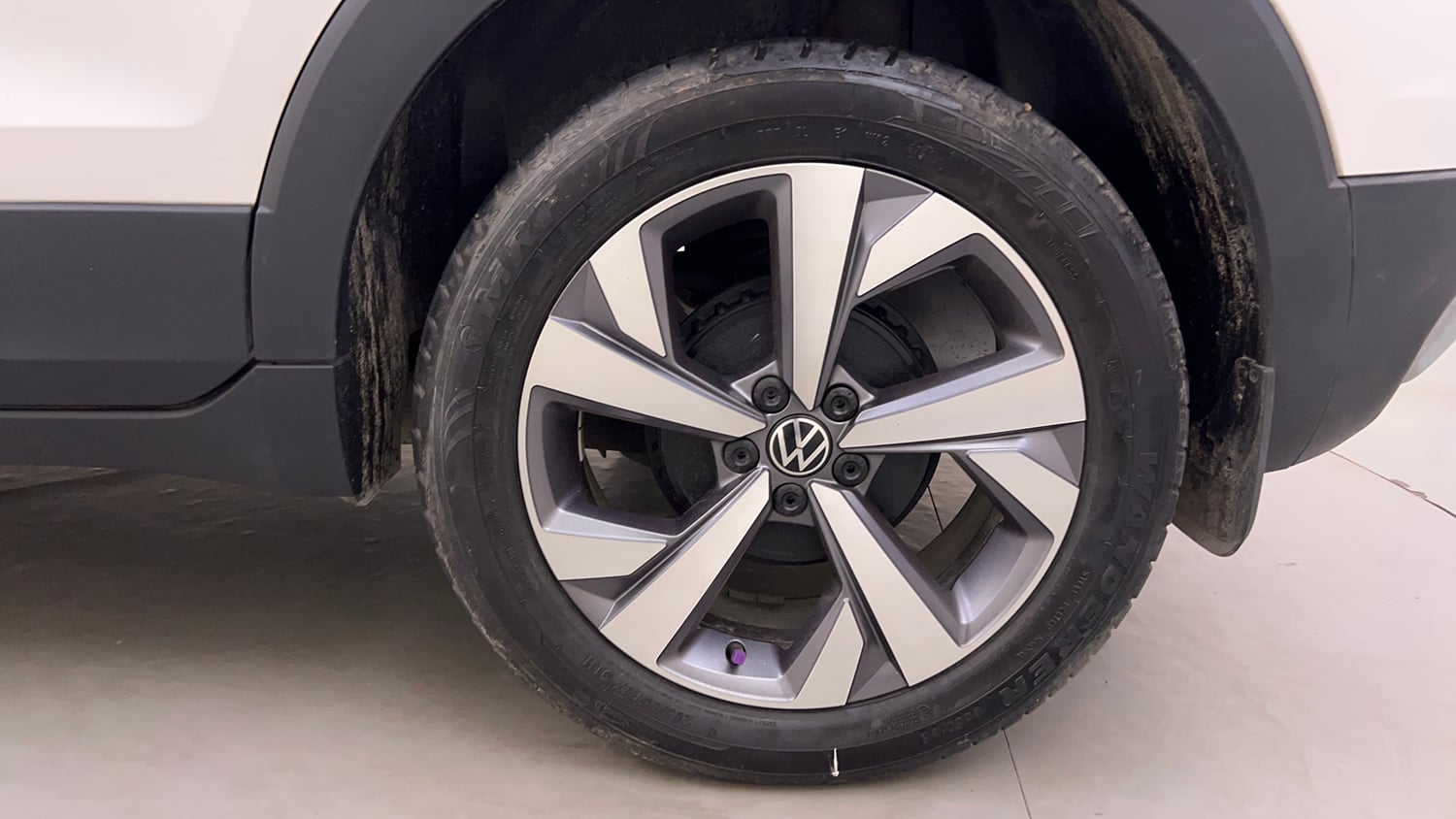 Used 2022 Volkswagen Taigun Topline 1.0 TSI AT Petrol Automatic tyres LEFT REAR TYRE RIM VIEW