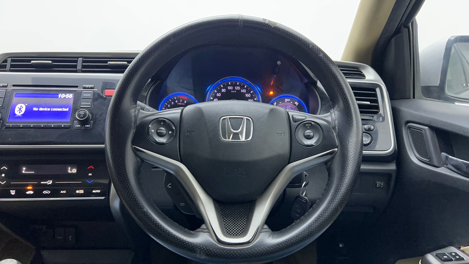 Used 2015 Honda City V Petrol Manual interior STEERING VIEW