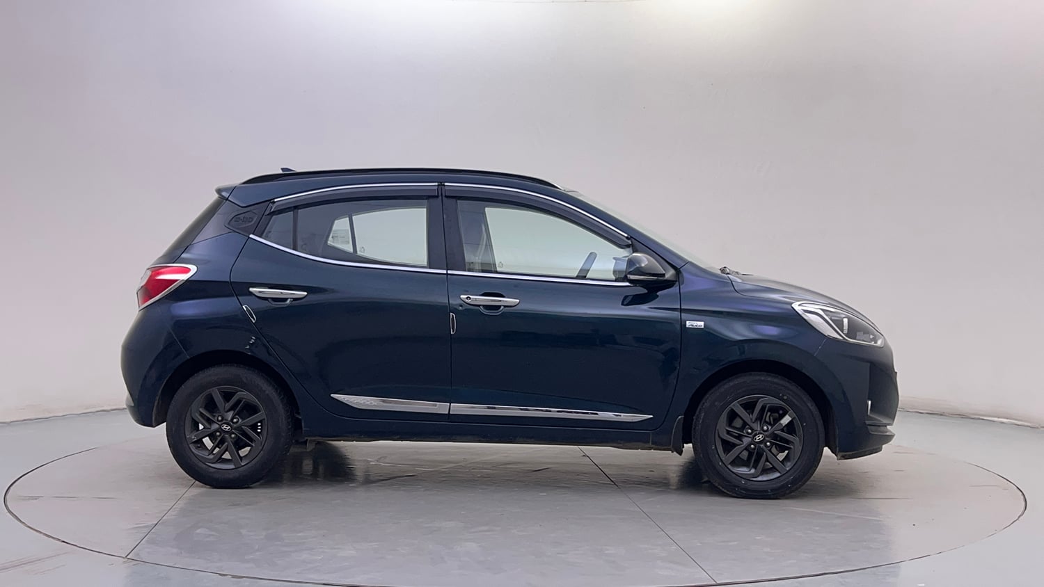 Used 2021 Hyundai Grand i10 Nios Sportz AMT 1.2 Kappa VTVT Petrol Automatic exterior RIGHT SIDE VIEW