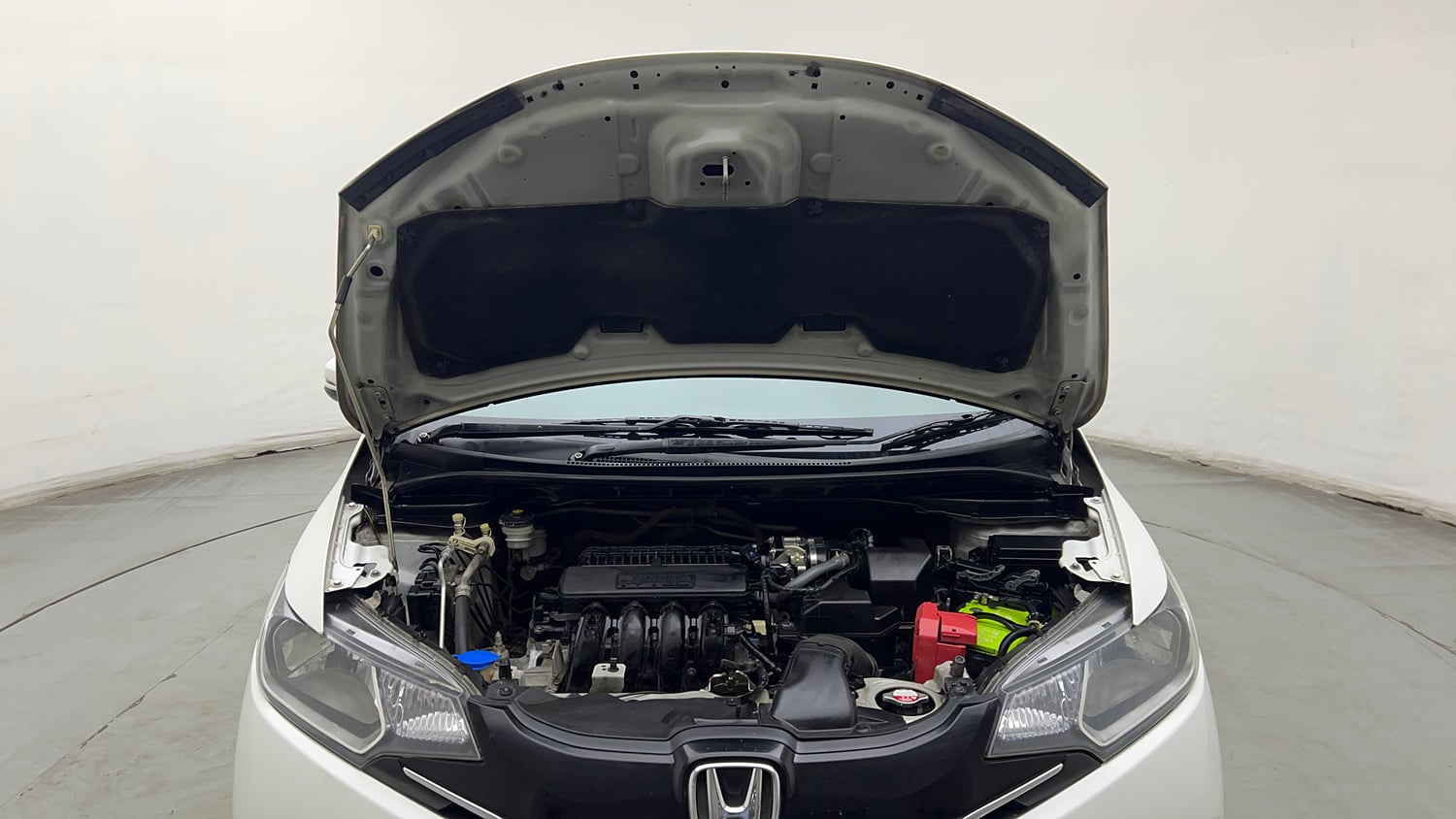 Used 2019 Honda Jazz VX CVT Petrol Petrol Automatic engine ENGINE & BONNET OPEN FRONT VIEW