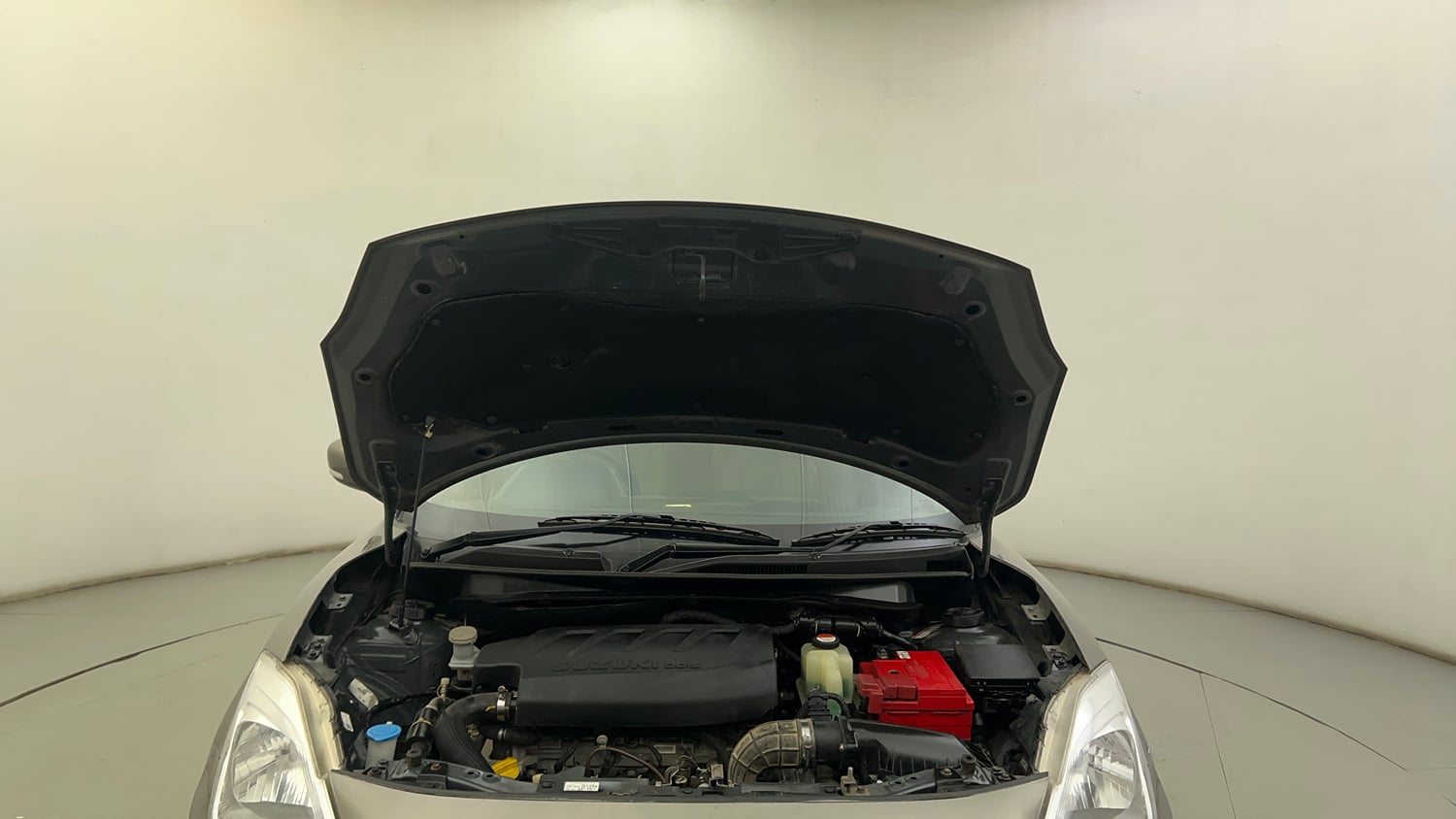 Used 2018 Maruti Suzuki Dzire VDi AMT Diesel Automatic engine ENGINE & BONNET OPEN FRONT VIEW