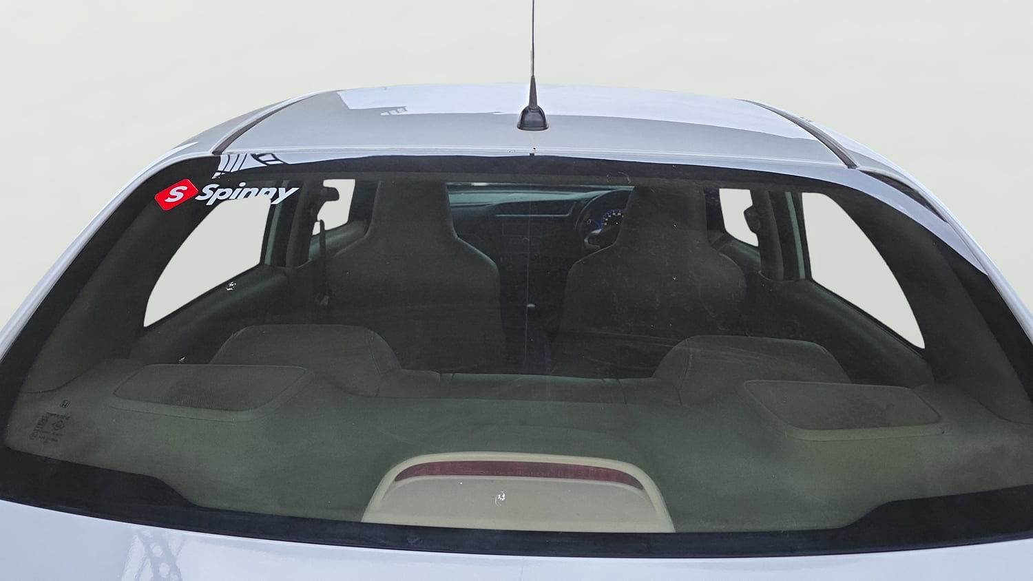 Used 2016 Honda Amaze 1.2 S i-VTEC Petrol Manual exterior BACK WINDSHIELD VIEW