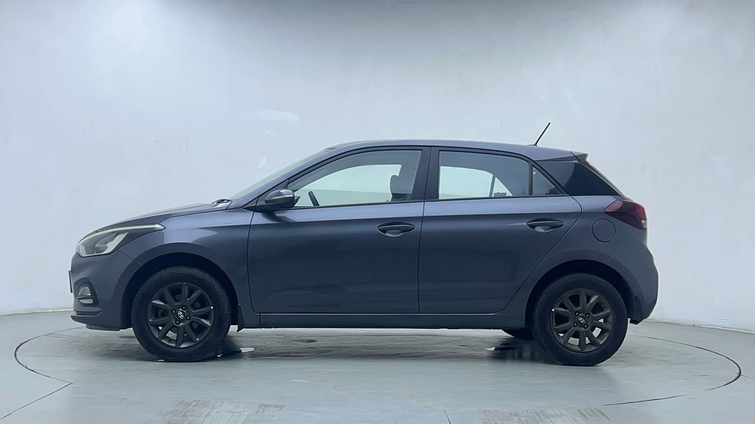 Used 2019 Hyundai Elite i20 Sportz Plus 1.2 Petrol Manual exterior LEFT SIDE VIEW