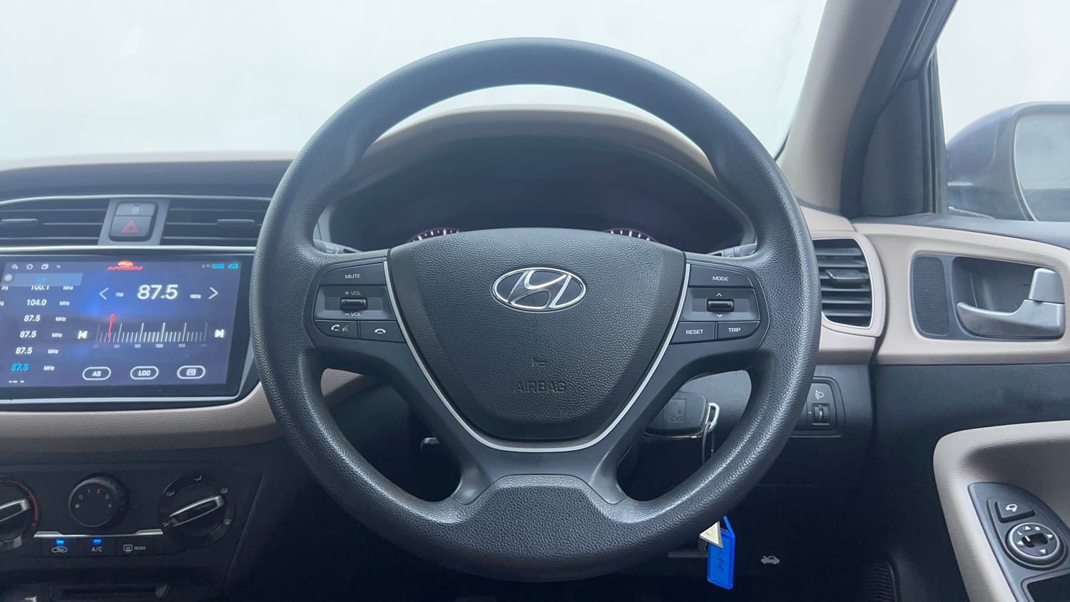 Used 2019 Hyundai Elite i20 Sportz Plus 1.2 Petrol Manual interior STEERING VIEW