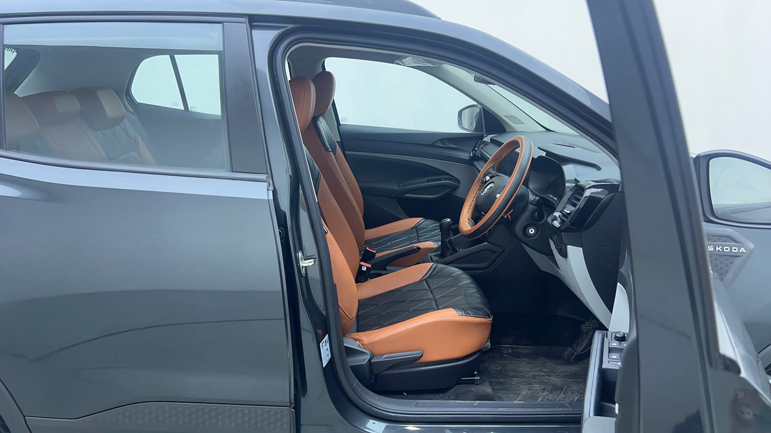 Used 2026 Skoda Kylaq Classic+ 1.0 TSI MT Petrol Manual interior RIGHT SIDE FRONT DOOR CABIN VIEW