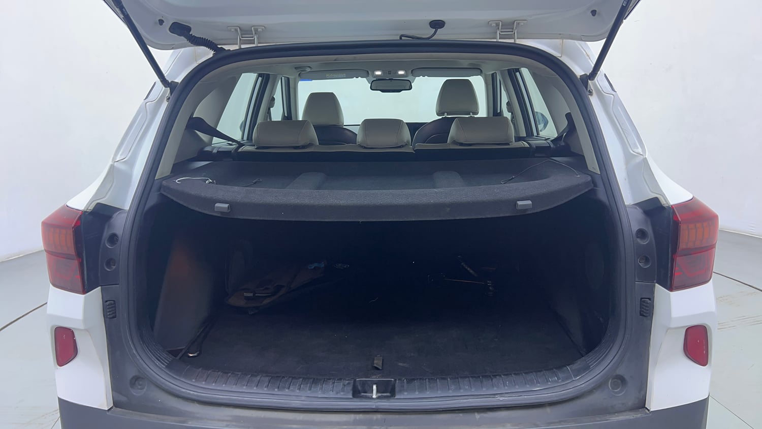 Used 2020 kia Seltos GTX Plus DCT 1.4 Petrol Automatic interior DICKY INSIDE VIEW