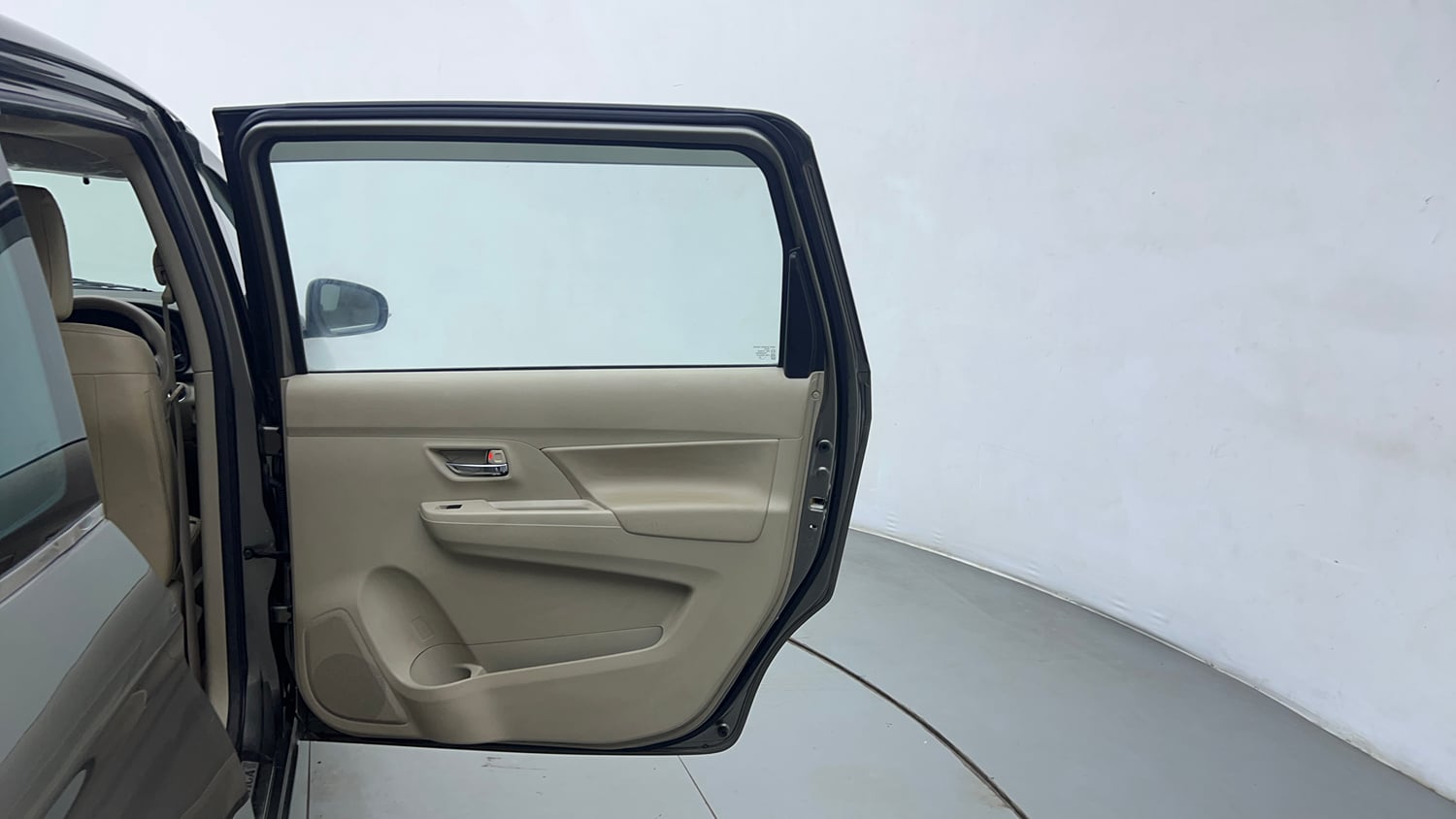 Used 2021 Maruti Suzuki New Ertiga ZXi AT Petrol Automatic interior RIGHT REAR DOOR OPEN VIEW