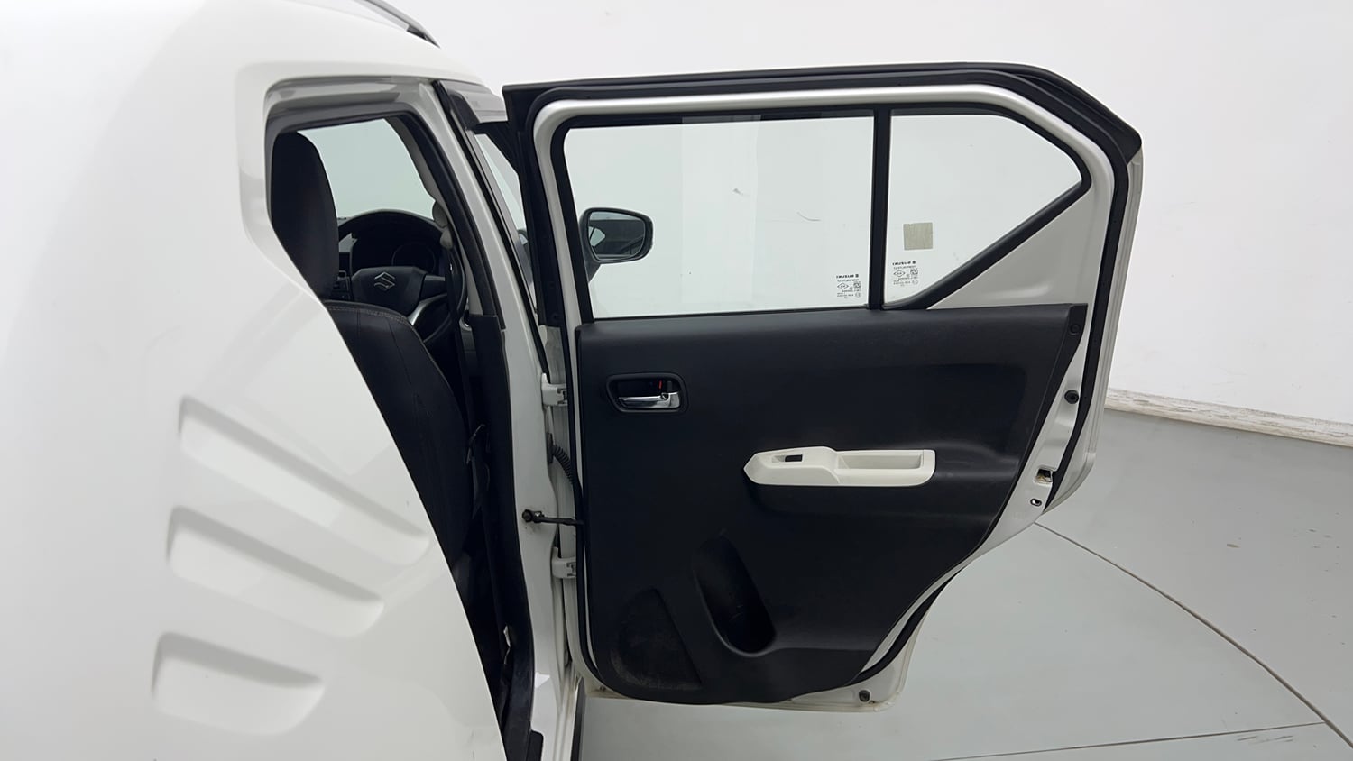 Used 2023 Maruti Suzuki Ignis Zeta 1.2 MT Petrol Manual interior RIGHT REAR DOOR OPEN VIEW