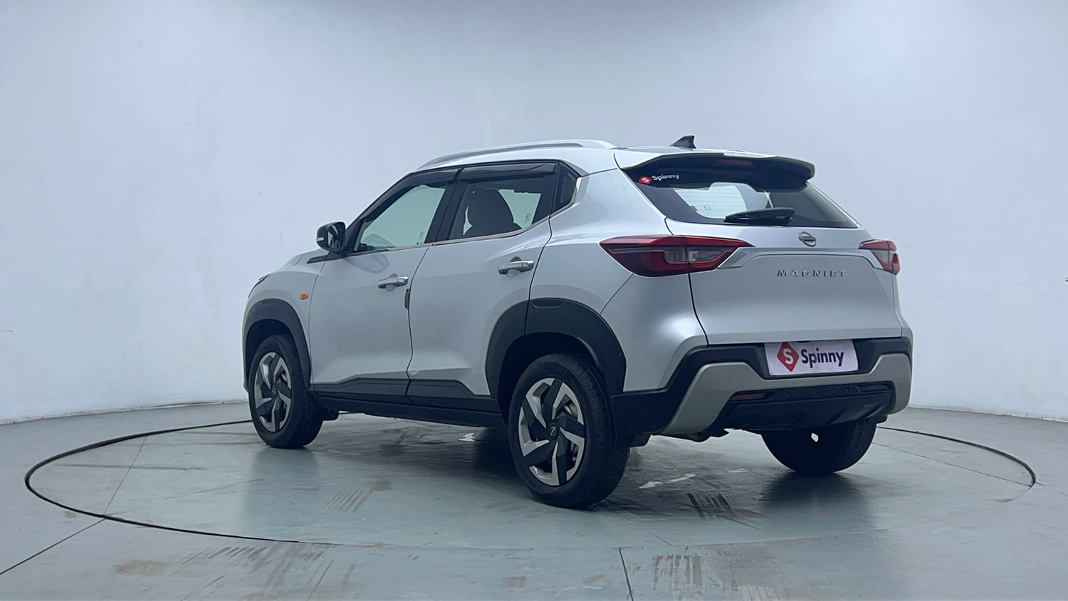 Used 2023 Nissan Magnite XE Petrol Manual exterior LEFT REAR CORNER VIEW