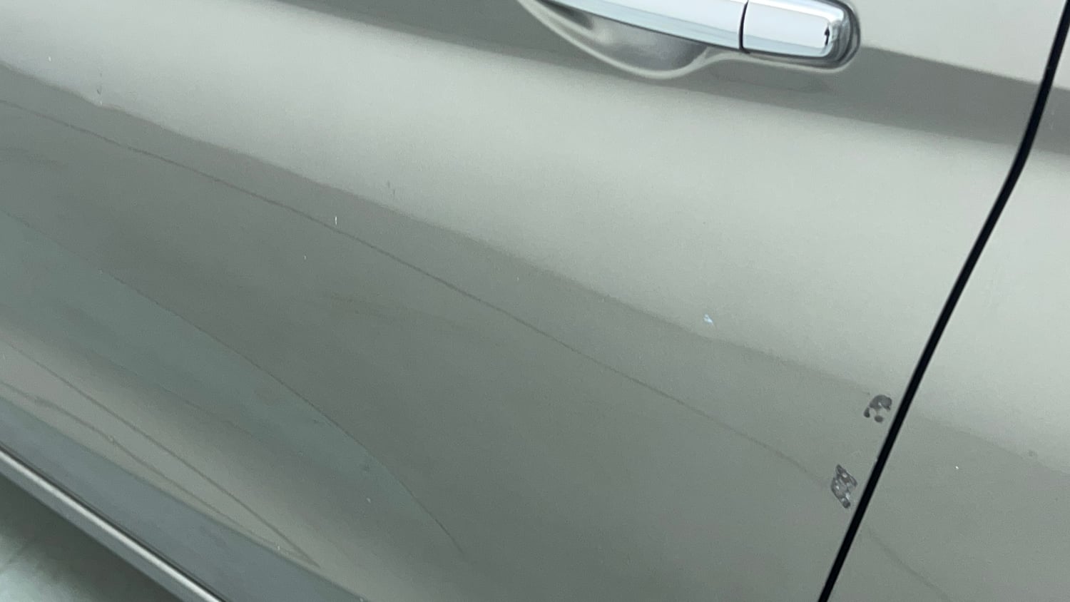 Used 2021 Maruti Suzuki New Ertiga ZXi AT Petrol Automatic dents MINOR DENT