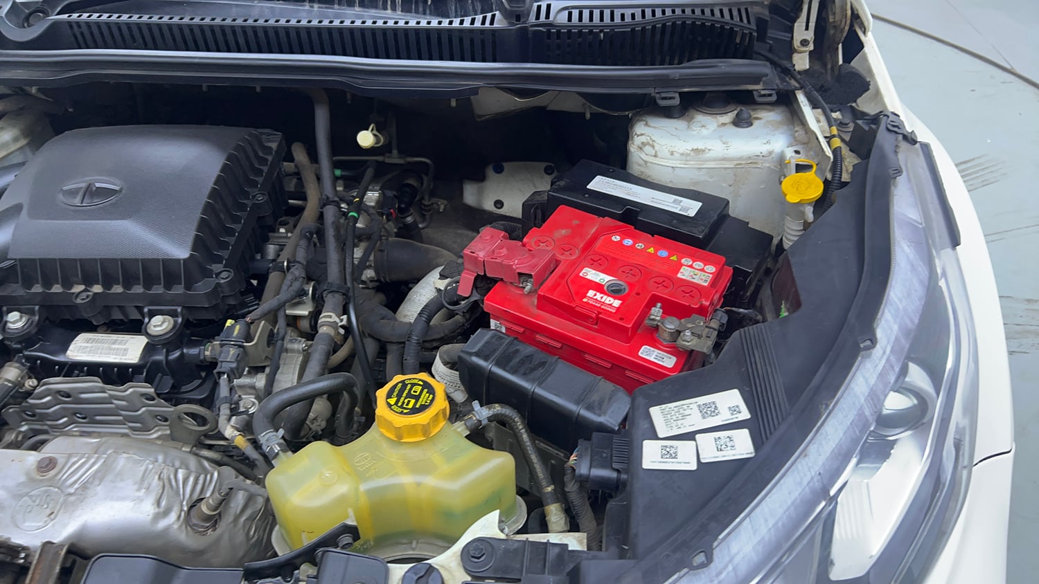 Used 2021 Tata Nexon XZA Plus Dual Tone Petrol Automatic engine ENGINE LEFT SIDE VIEW