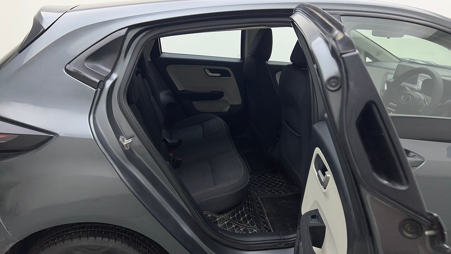Used 2024 Tata Altroz XZ iCNG Cng Manual interior RIGHT SIDE REAR DOOR CABIN VIEW