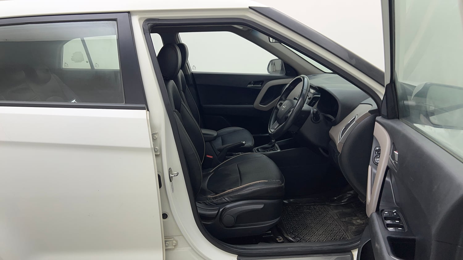 Used 2018 Hyundai Creta SX Plus 1.6 AT Petrol Petrol Automatic interior RIGHT SIDE FRONT DOOR CABIN VIEW