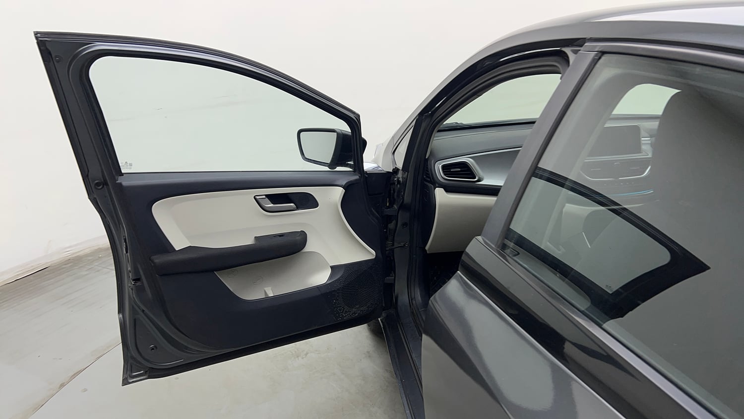 Used 2024 Tata Altroz XZ iCNG Cng Manual interior LEFT FRONT DOOR OPEN VIEW