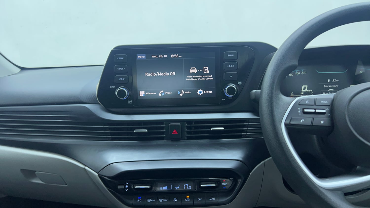 Used 2024 Hyundai New i20 Sportz 1.2 MT Petrol Manual top_features Touch screen infotainment system