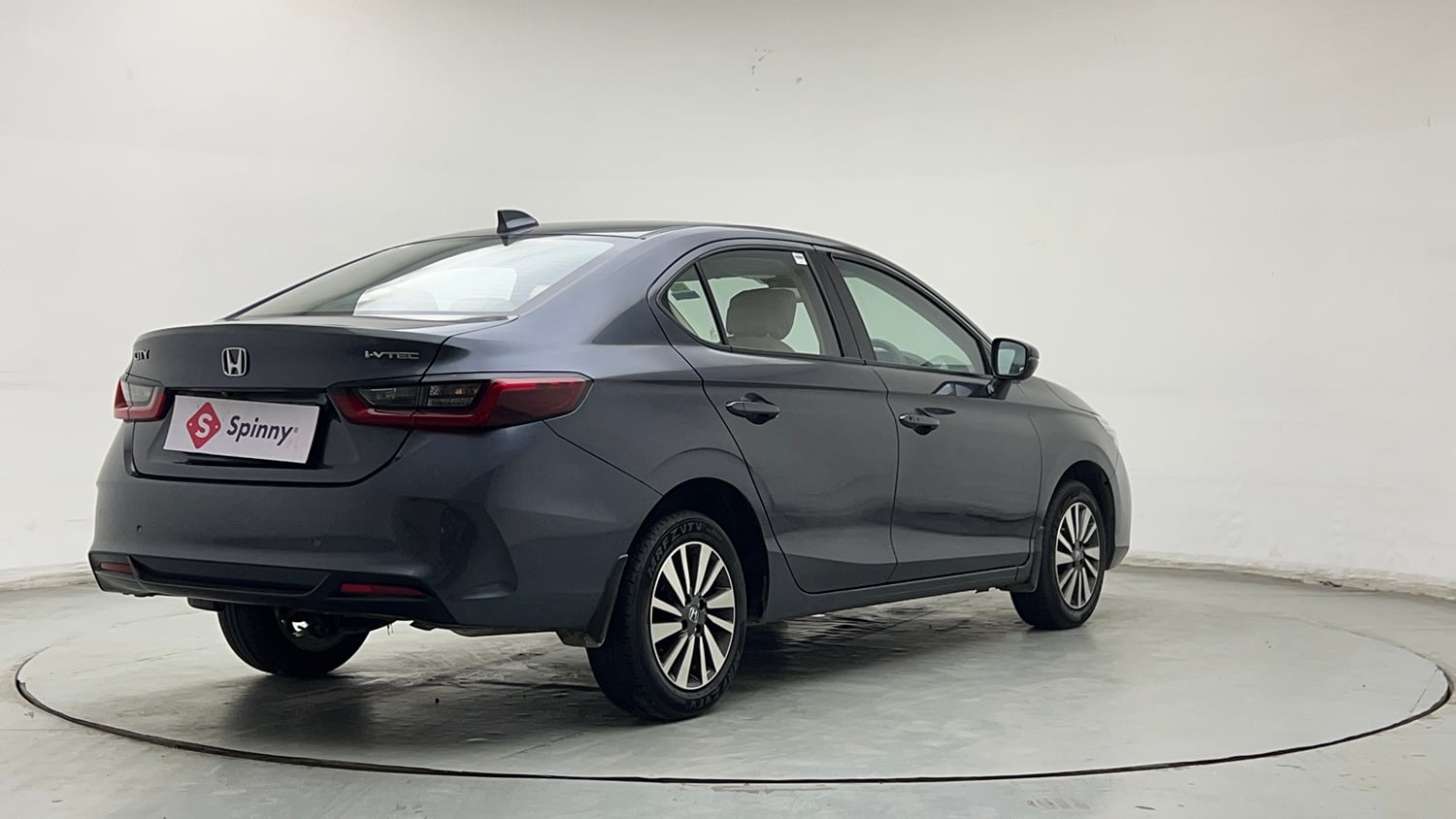 Used 2024 Honda City V Petrol CVT Petrol Automatic exterior RIGHT REAR CORNER VIEW