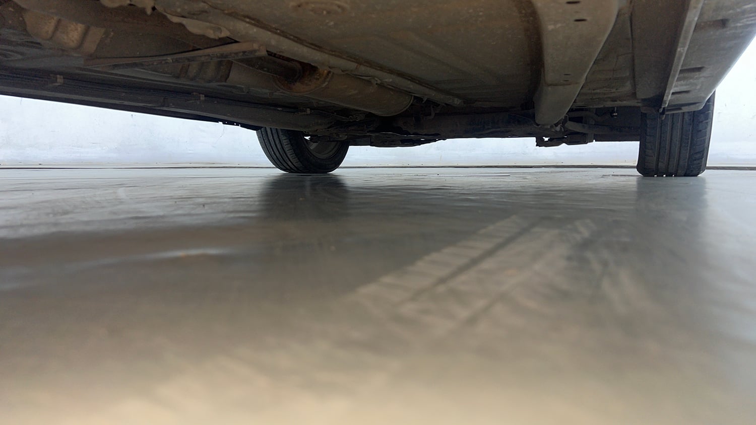 Used 2021 Maruti Suzuki Baleno Zeta Automatic Petrol Automatic extra REAR RIGHT UNDERBODY VIEW