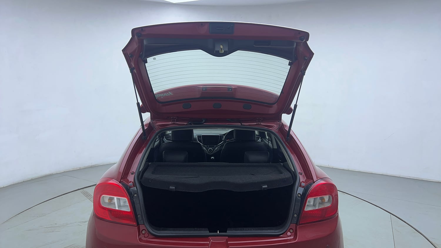 Used 2021 Maruti Suzuki Baleno Zeta Petrol Manual interior DICKY DOOR OPEN VIEW