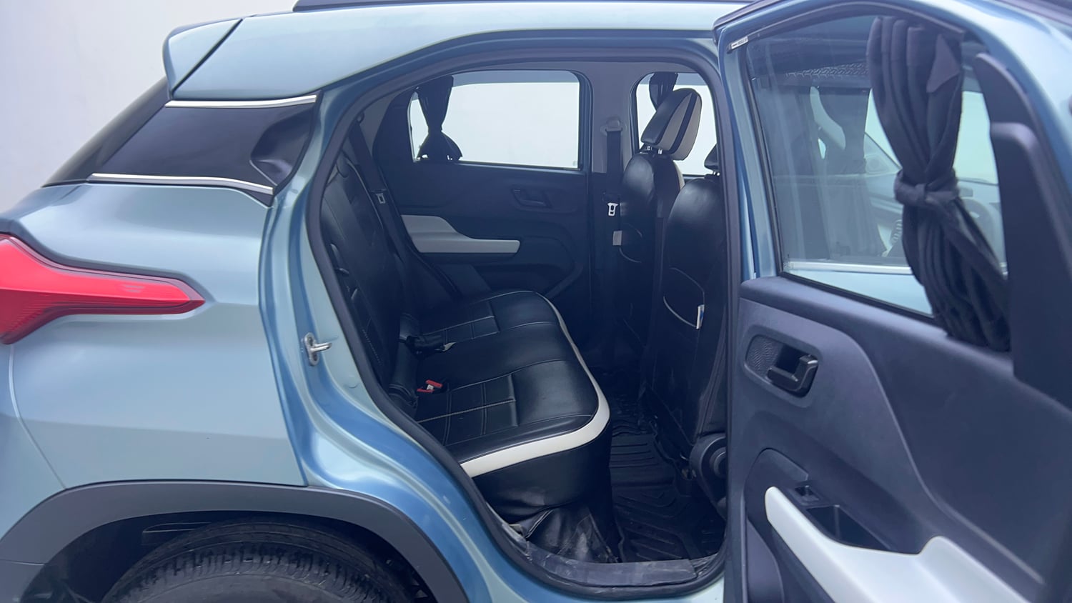 Used 2023 Tata Punch Accomplished AMT Petrol Automatic interior RIGHT SIDE REAR DOOR CABIN VIEW