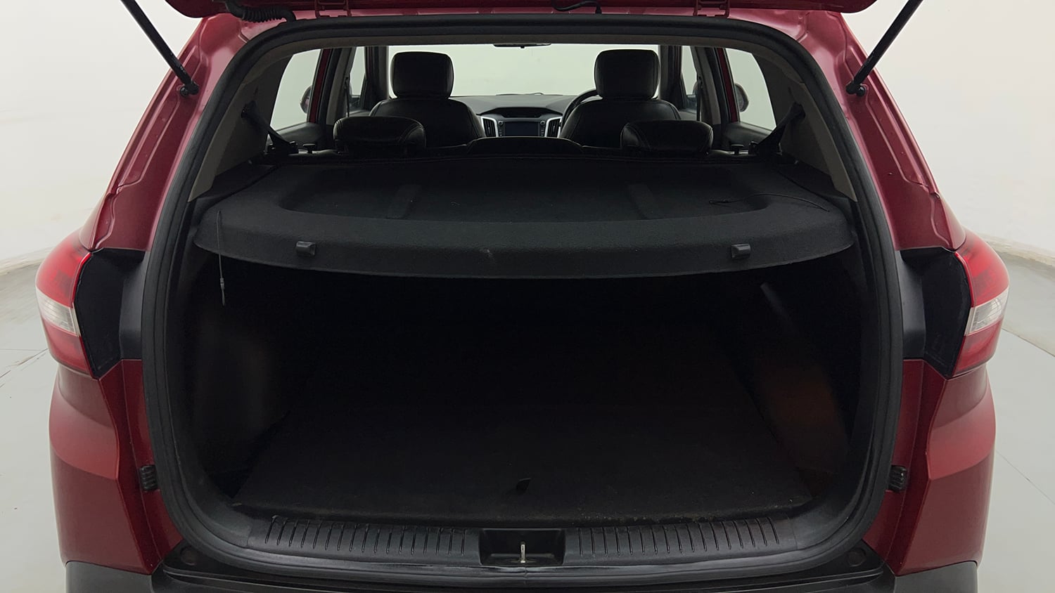 Used 2019 Hyundai Creta SX 1.6 CRDi Diesel Manual interior DICKY INSIDE VIEW