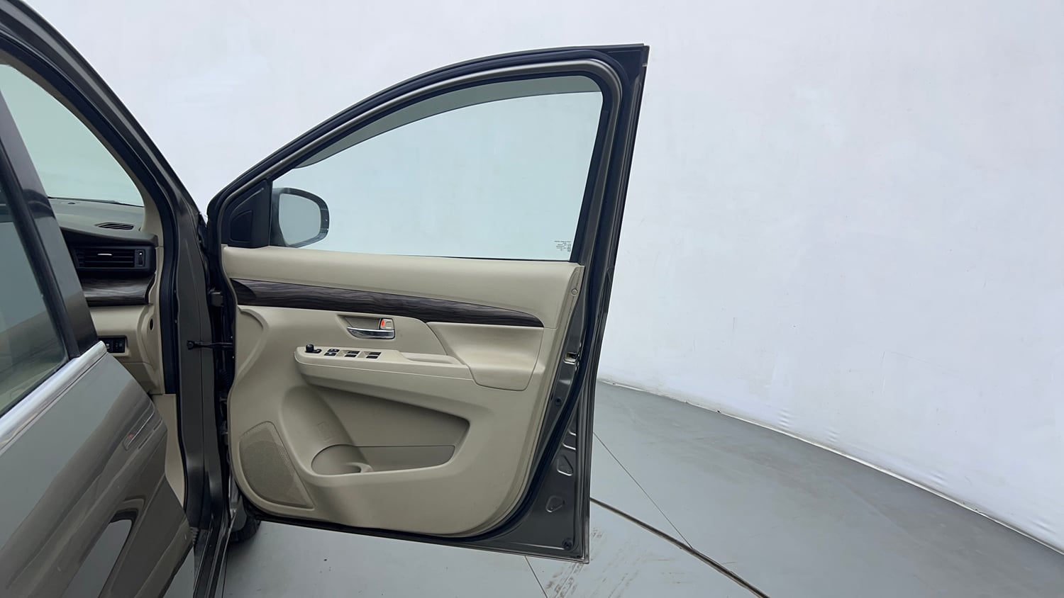 Used 2021 Maruti Suzuki New Ertiga ZXi AT Petrol Automatic interior RIGHT FRONT DOOR OPEN VIEW