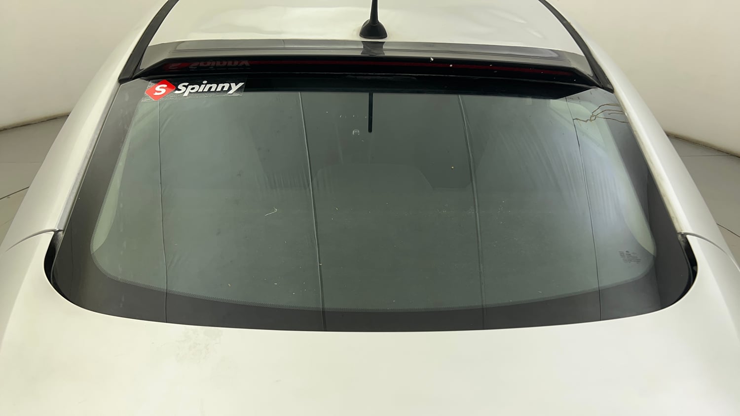 Used 2018 Tata Tigor Revotron XT Petrol Manual exterior BACK WINDSHIELD VIEW