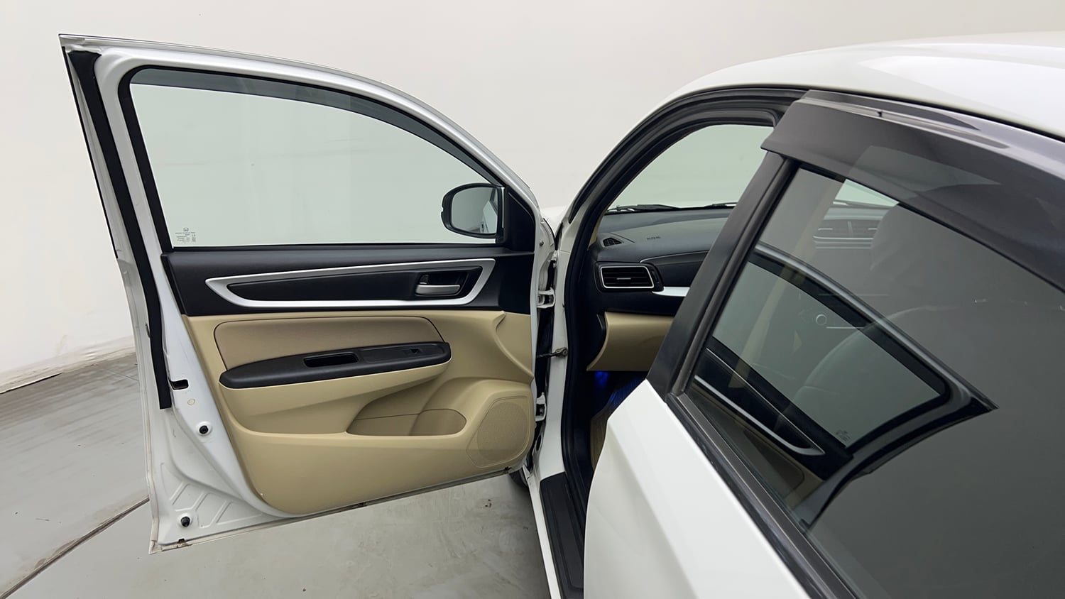 Used 2022 Honda Amaze VX CVT 1.2 Petrol Petrol Automatic interior LEFT FRONT DOOR OPEN VIEW