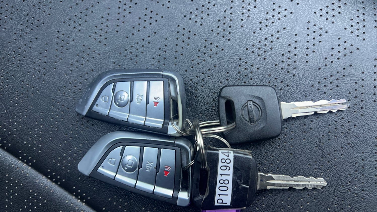 Used 2023 Nissan Magnite XE Petrol Manual extra CAR KEY VIEW