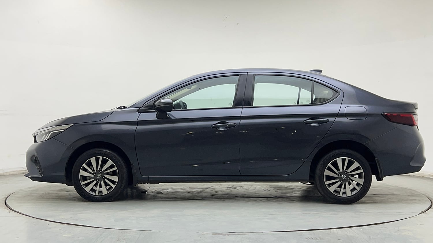 Used 2024 Honda City V Petrol CVT Petrol Automatic exterior LEFT SIDE VIEW