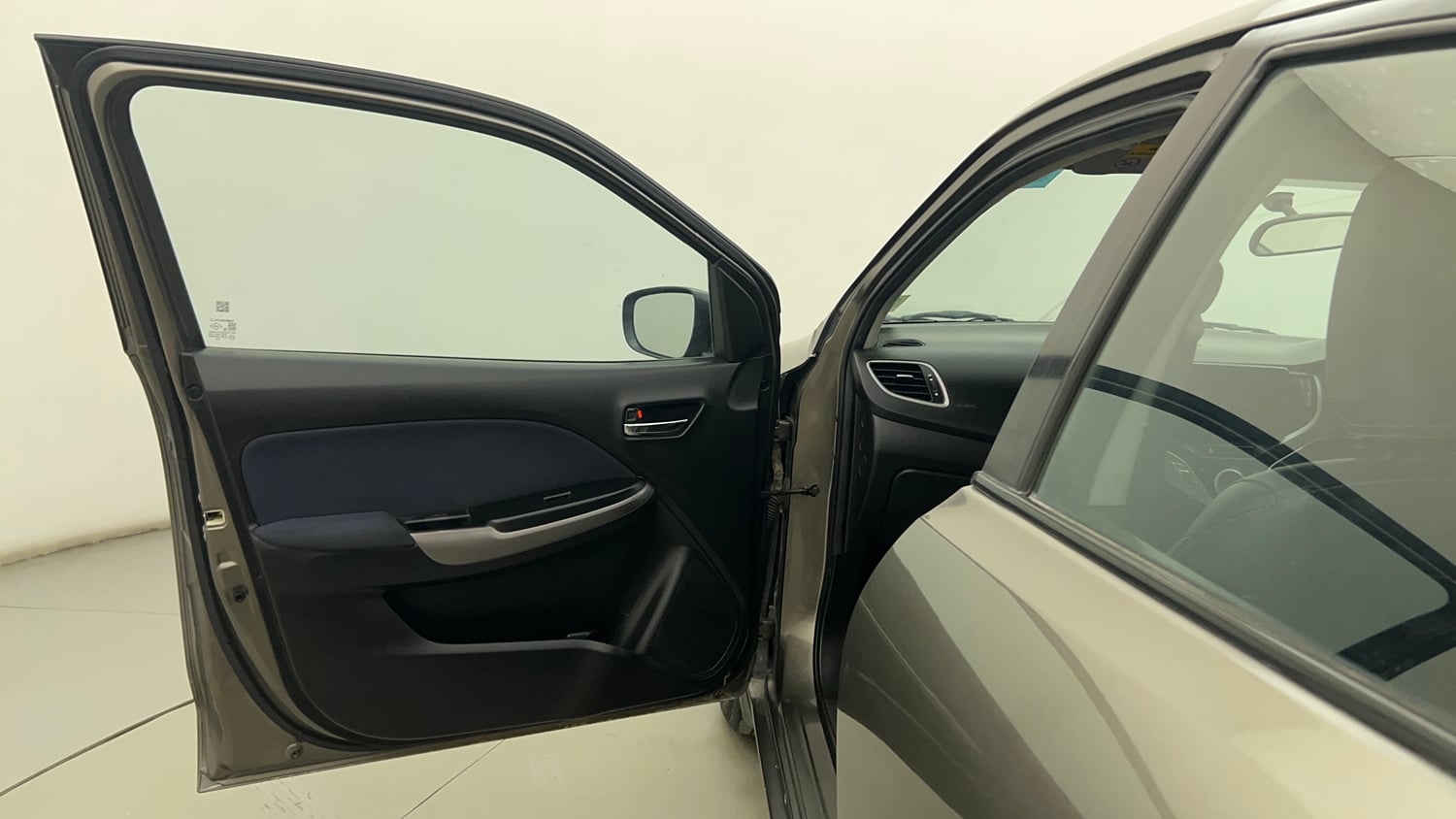 Used 2020 Maruti Suzuki Baleno Delta Petrol Manual interior LEFT FRONT DOOR OPEN VIEW