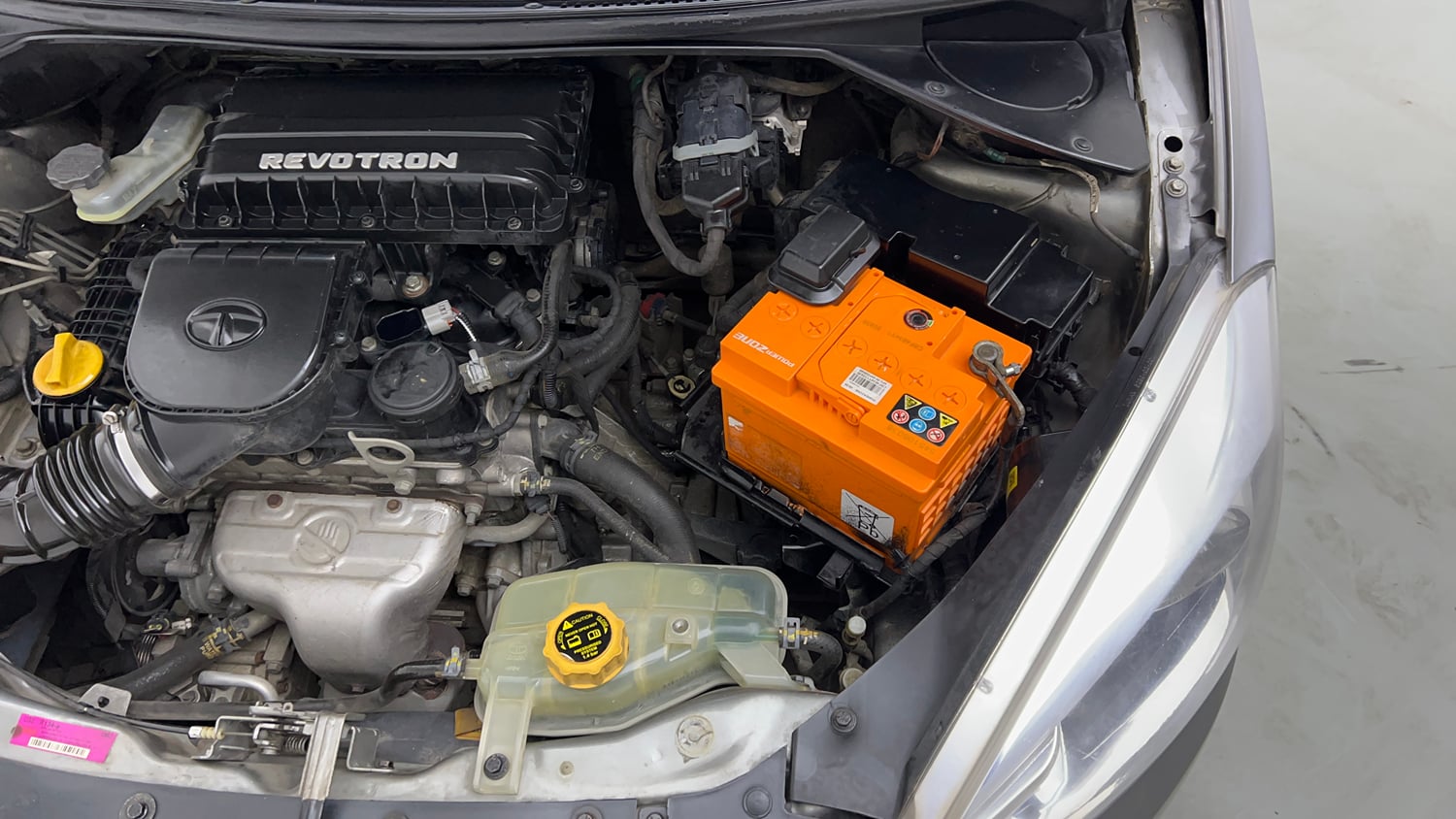 Used 2018 Tata Tigor Revotron XT Petrol Manual engine ENGINE LEFT SIDE VIEW