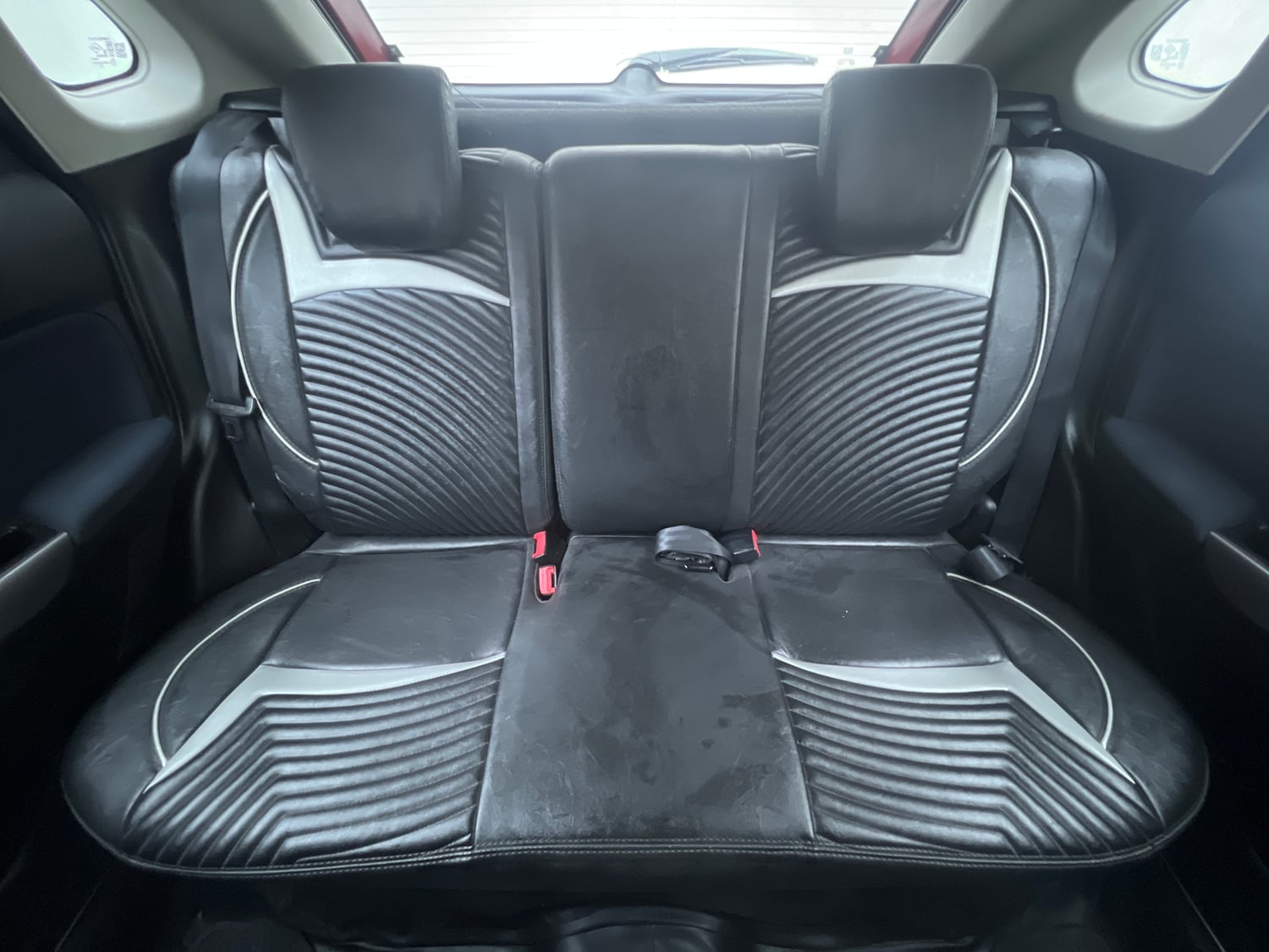 Used 2021 Maruti Suzuki Baleno Zeta Petrol Manual interior REAR SEAT CONDITION VIEW