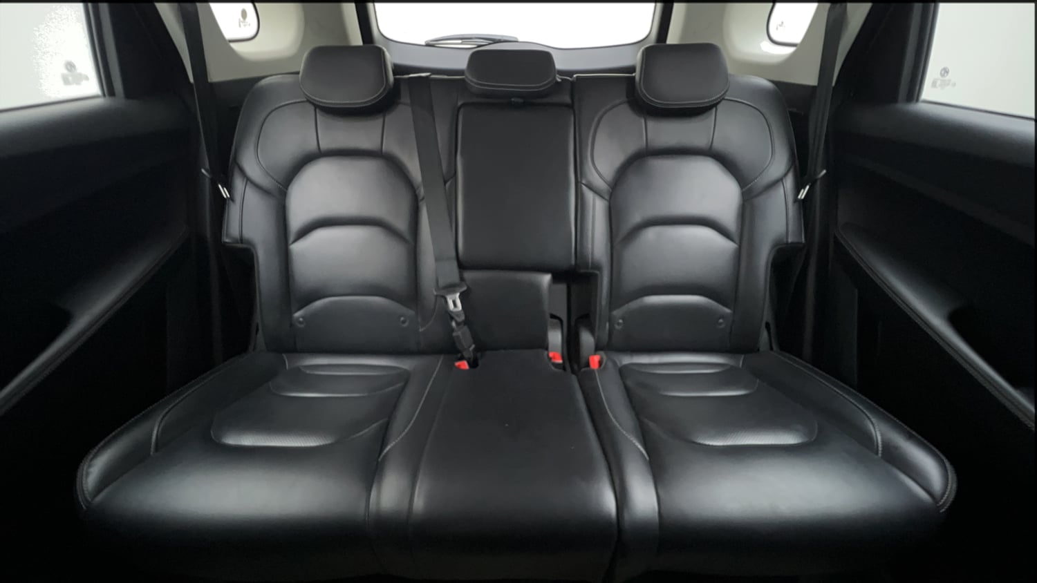Used 2021 MG Motors Hector Sharp 1.5 Petrol Turbo DCT Petrol Automatic interior REAR SEAT CONDITION VIEW