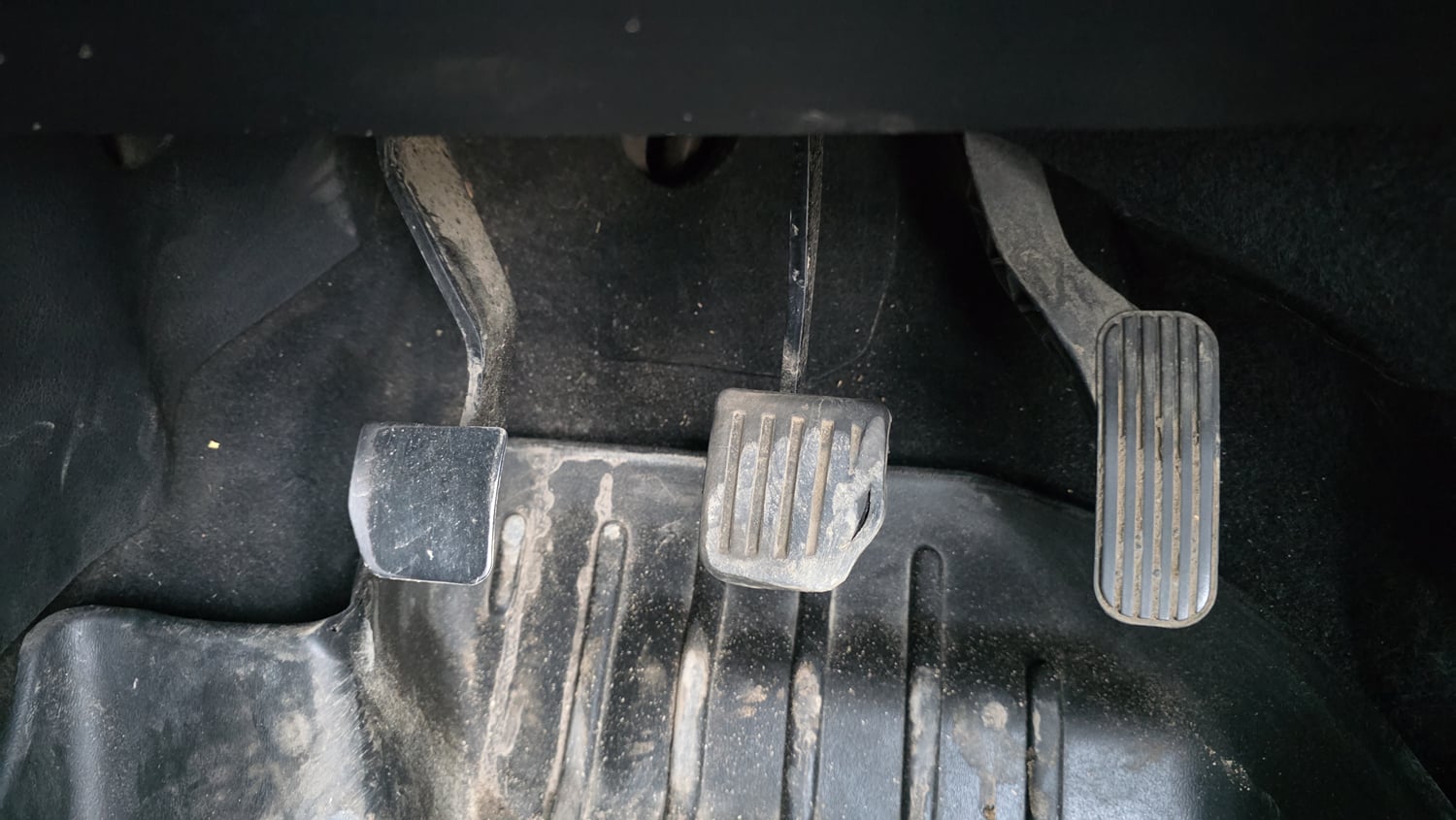 Used 2023 Tata Harrier XT Plus Dark Editon Diesel Manual interior PEDALS VIEW