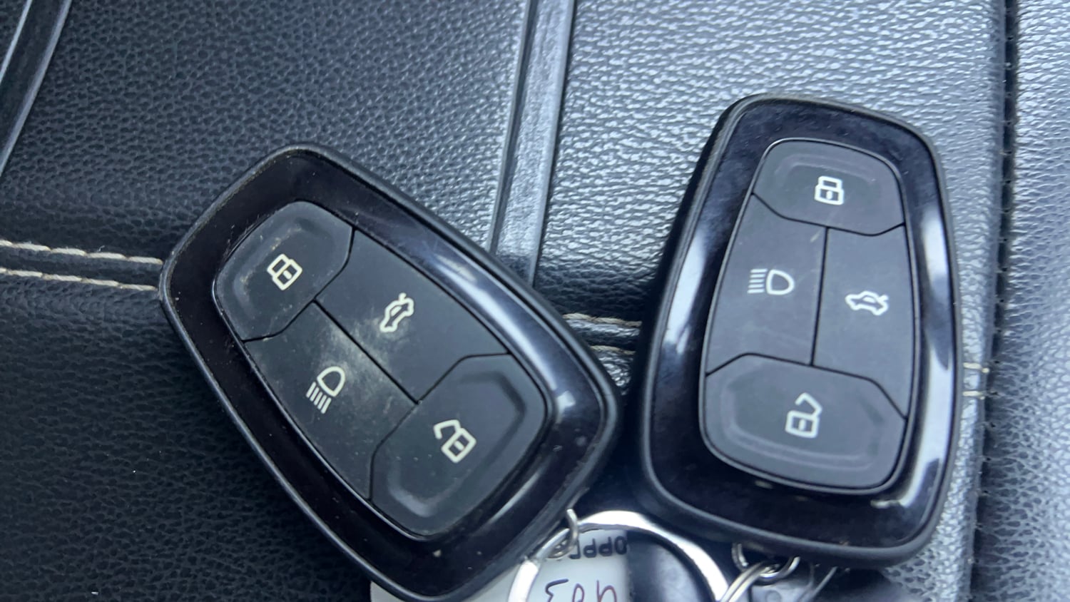 Used 2023 Tata Punch Accomplished AMT Petrol Automatic extra CAR KEY VIEW