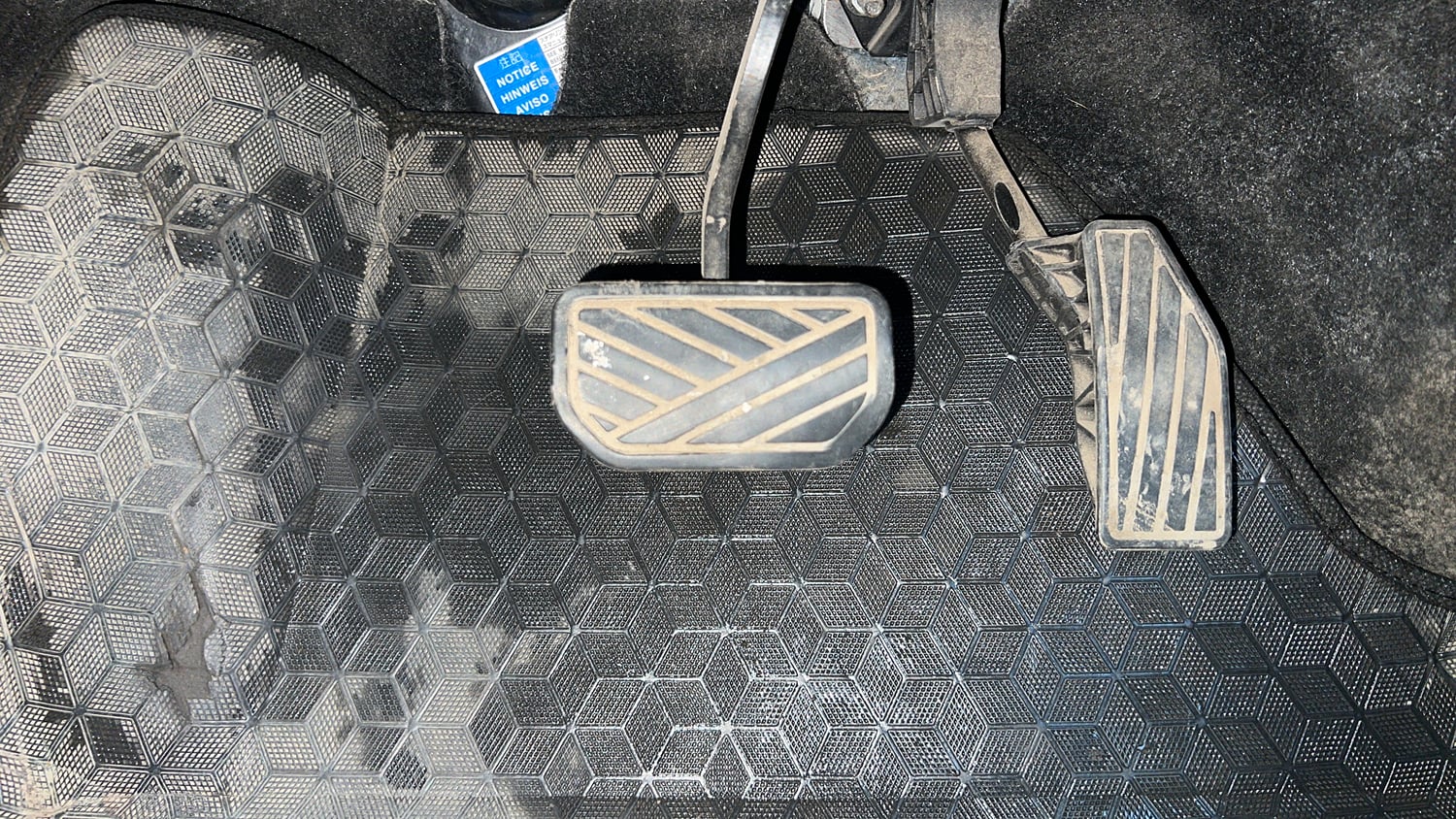 Used 2021 Maruti Suzuki Baleno Zeta Automatic Petrol Automatic interior PEDALS VIEW
