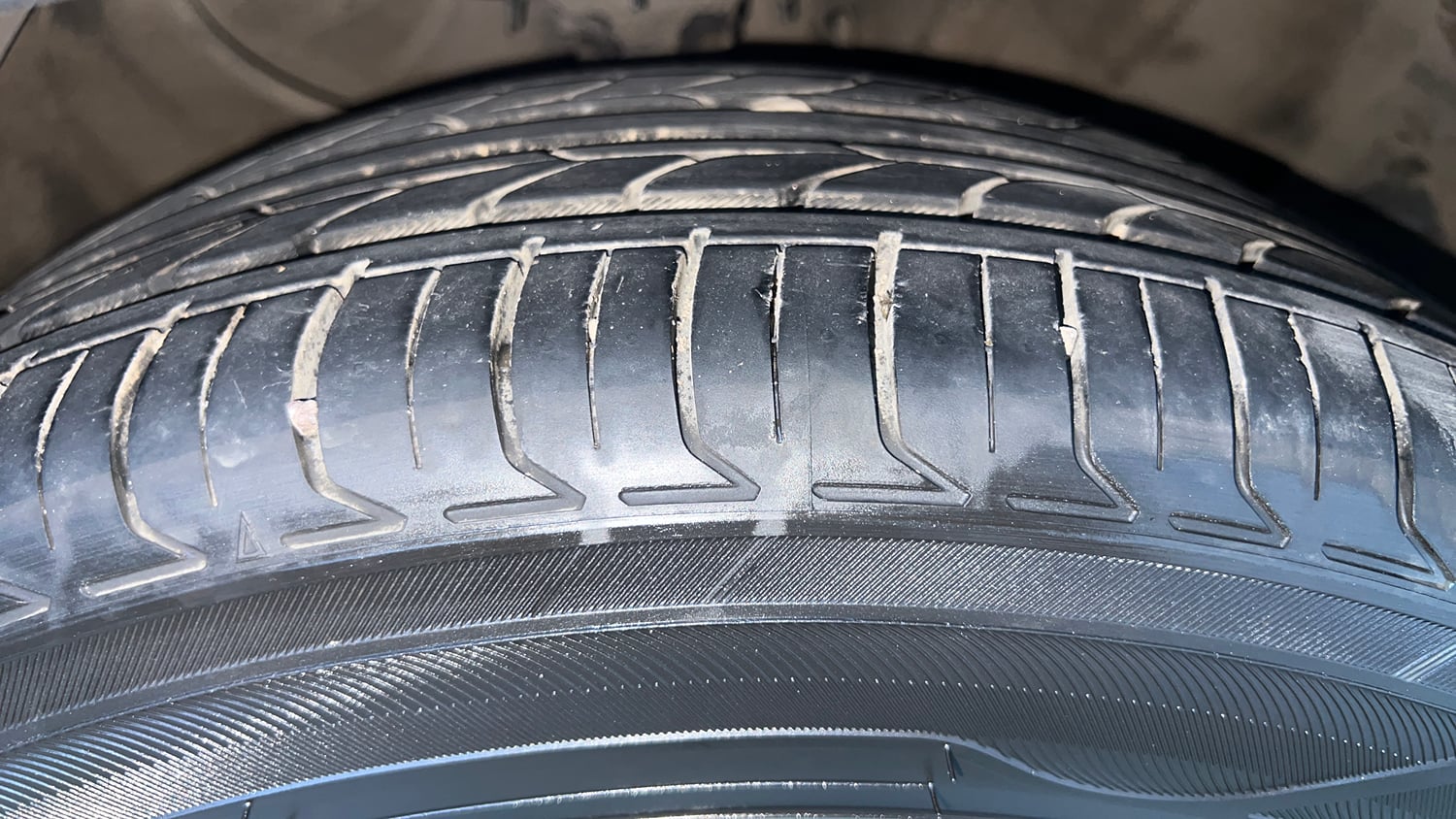 Used 2020 Hyundai Creta SX 1.6 AT Petrol Petrol Automatic tyres RIGHT FRONT TYRE TREAD VIEW