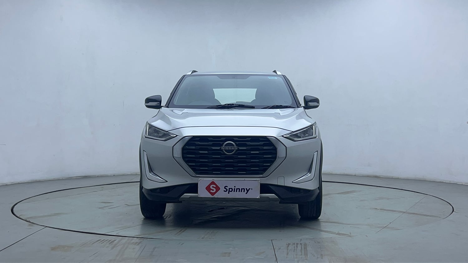 Used 2023 Nissan Magnite XE Petrol Manual exterior FRONT VIEW