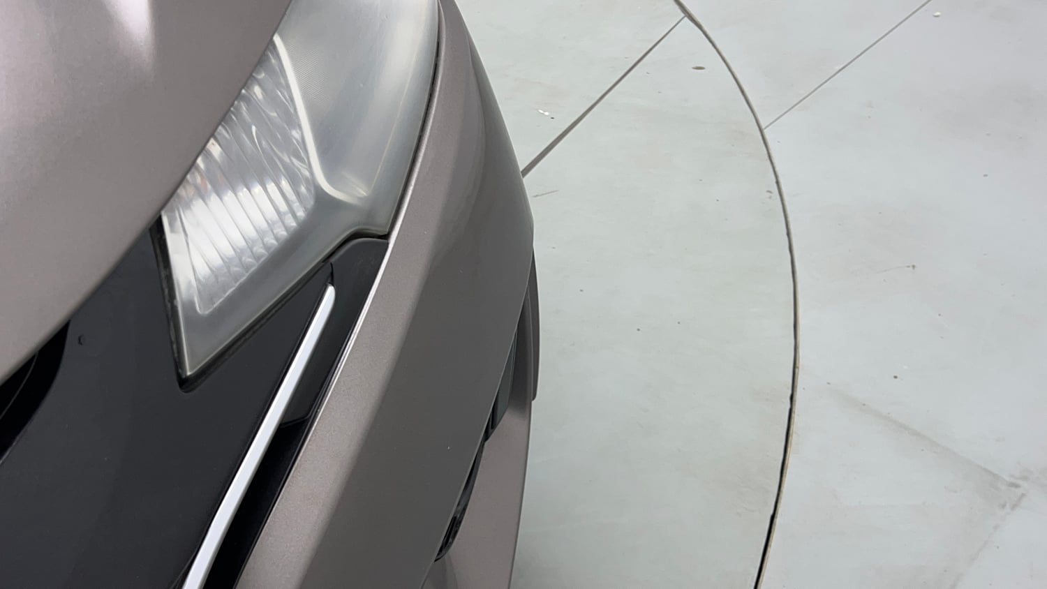 Used 2016 Honda Jazz V Petrol Petrol Manual dents MINOR SCRATCH