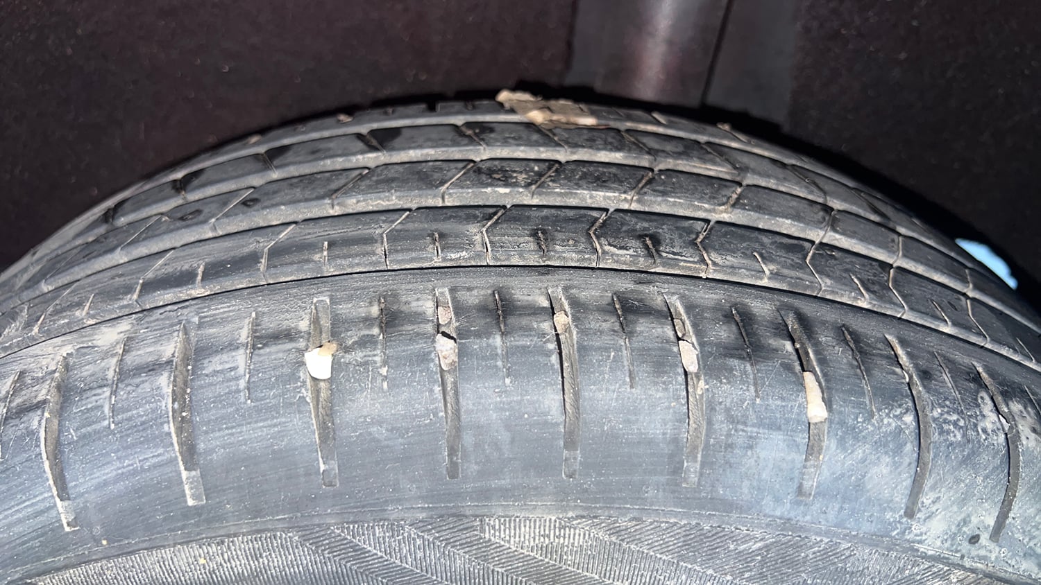 Used 2021 Maruti Suzuki Baleno Zeta Petrol Manual tyres LEFT REAR TYRE TREAD VIEW