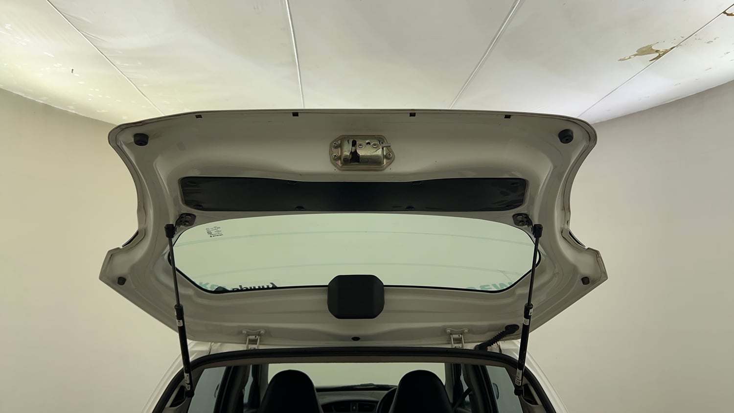Used 2021 Maruti Suzuki Alto 800 LXi Petrol Manual interior DICKY DOOR OPEN VIEW