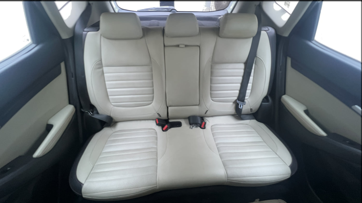 Used 2020 kia Seltos GTX Plus DCT 1.4 Petrol Automatic interior REAR SEAT CONDITION VIEW