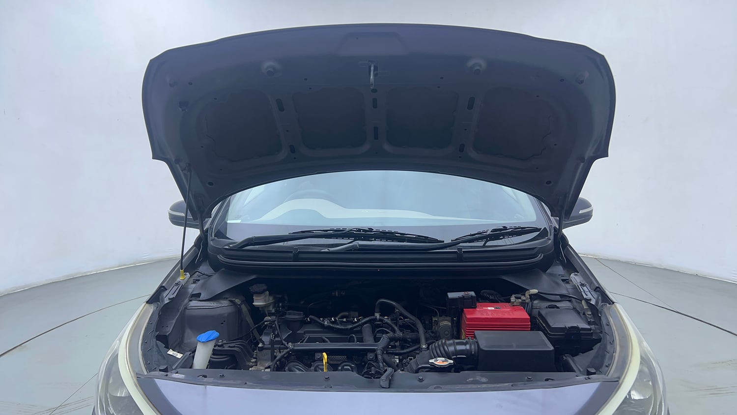 Used 2019 Hyundai Elite i20 Sportz Plus 1.2 Petrol Manual engine ENGINE & BONNET OPEN FRONT VIEW