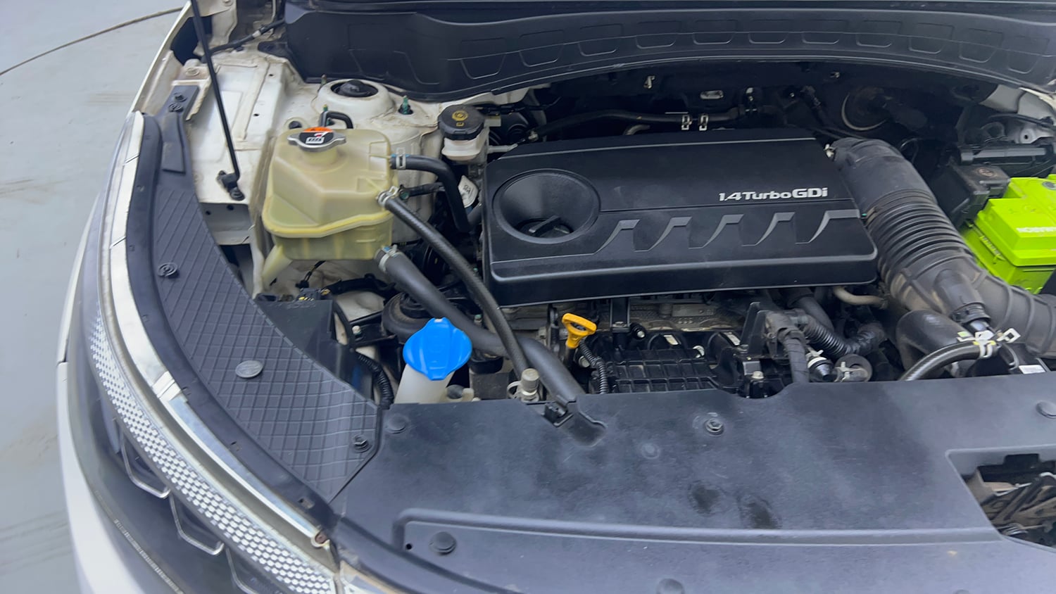 Used 2020 kia Seltos GTX Plus DCT 1.4 Petrol Automatic engine ENGINE RIGHT SIDE VIEW