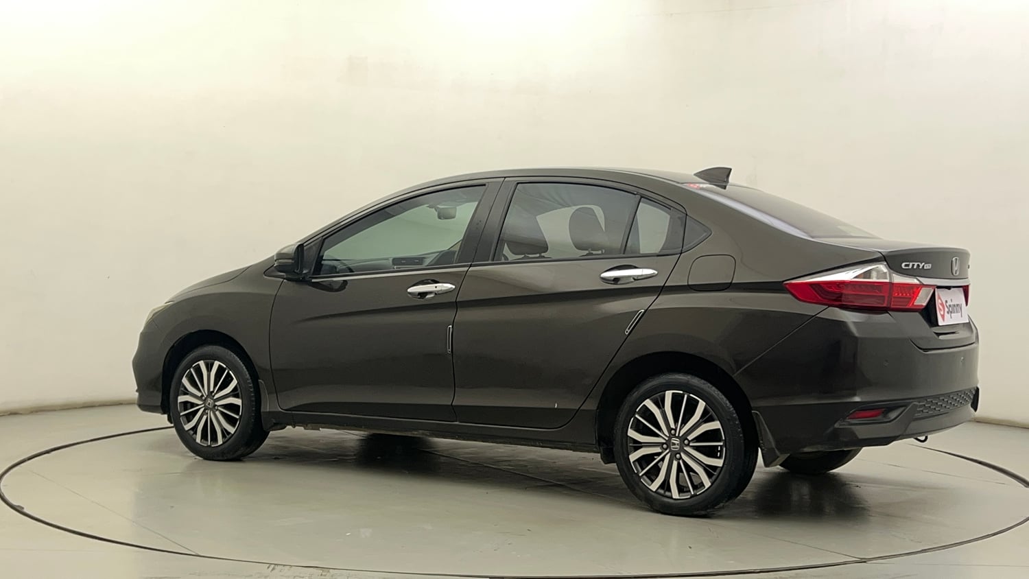 Used 2019 Honda City VX Petrol Petrol Manual exterior LEFT REAR CORNER VIEW