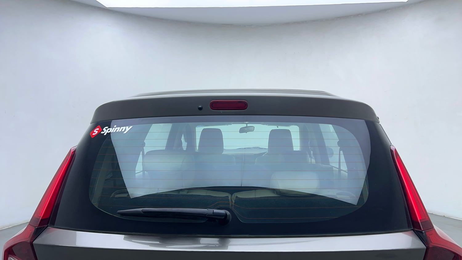Used 2021 Maruti Suzuki New Ertiga ZXi AT Petrol Automatic exterior BACK WINDSHIELD VIEW