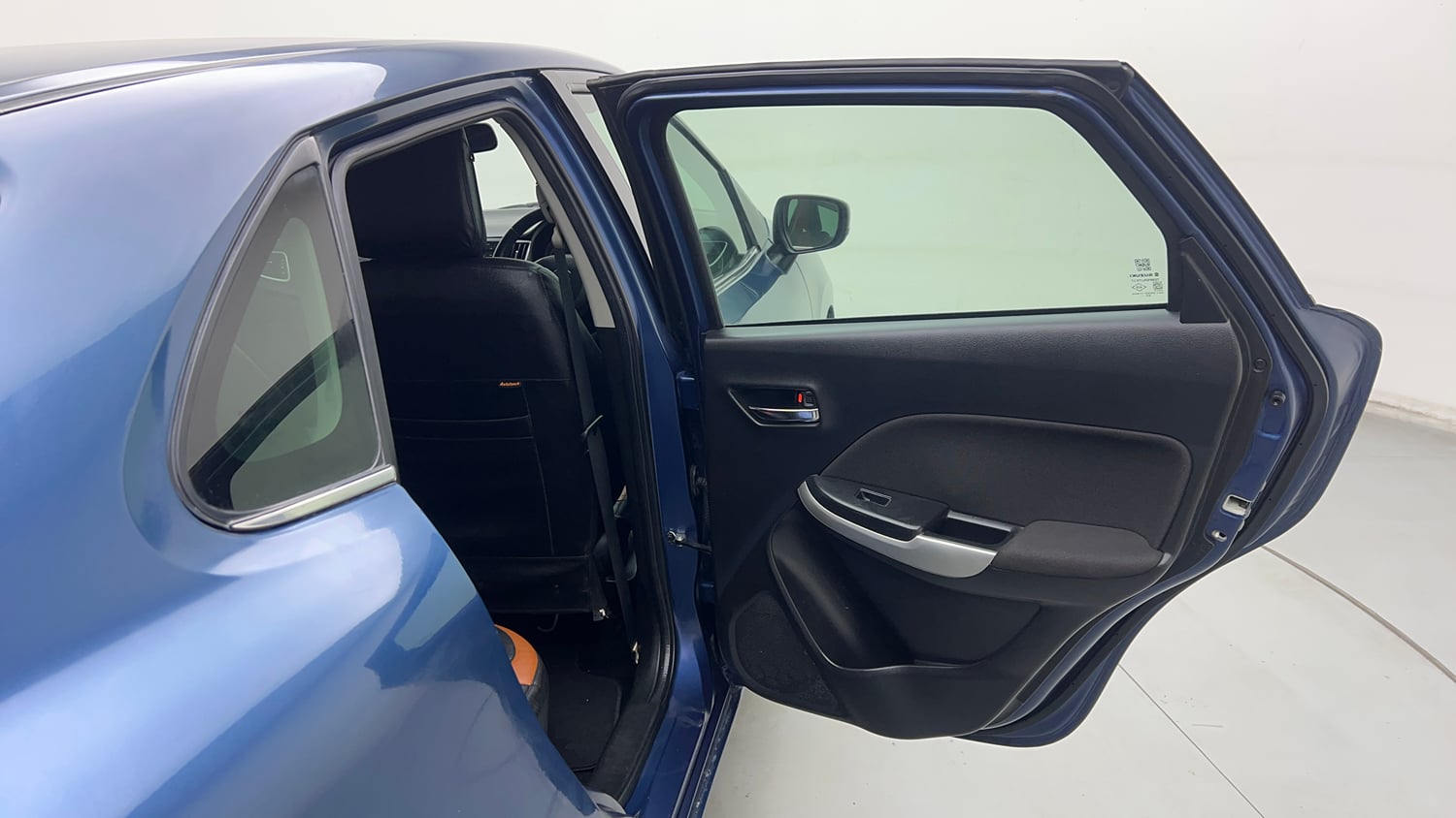 Used 2016 Maruti Suzuki Baleno Zeta 1.2 Petrol Manual interior RIGHT REAR DOOR OPEN VIEW