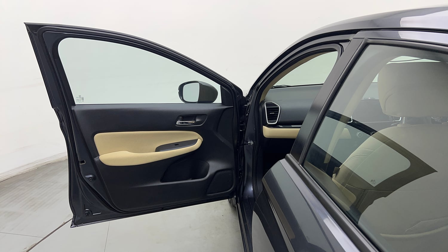 Used 2024 Honda City V Petrol CVT Petrol Automatic interior LEFT FRONT DOOR OPEN VIEW