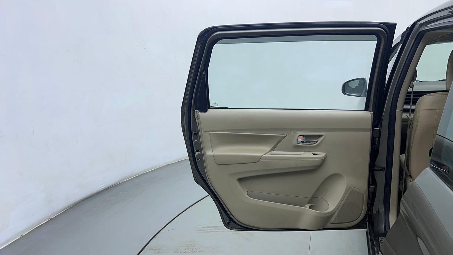 Used 2021 Maruti Suzuki New Ertiga ZXi AT Petrol Automatic interior LEFT REAR DOOR OPEN VIEW